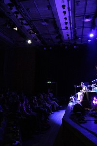 PR_Stage_Crowd_Side